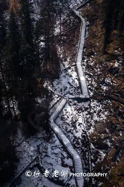 快讯|又迎降雪天,烟台清雪防滑车出动保障道路畅通
